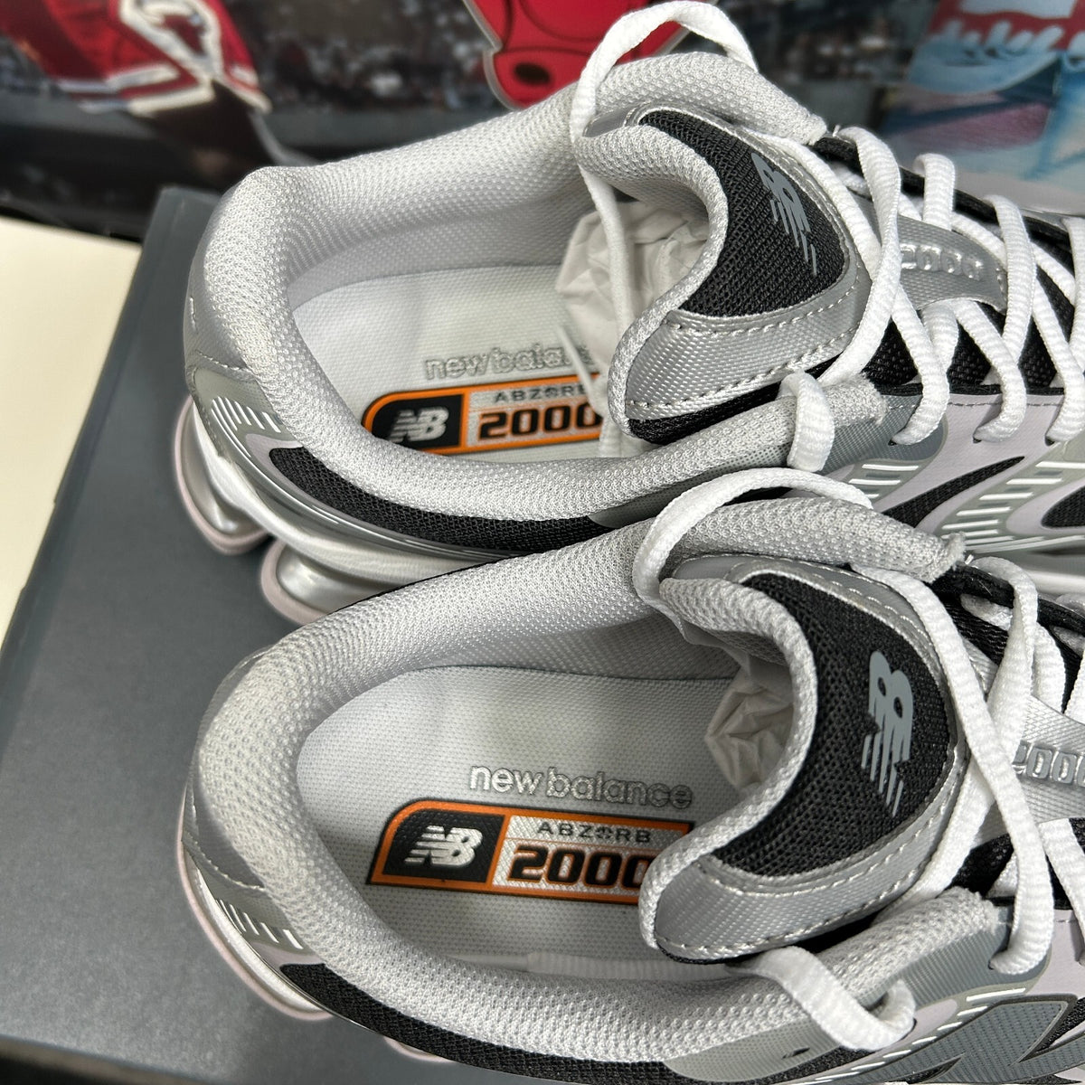 NEW BALANCE ABZORB 2000