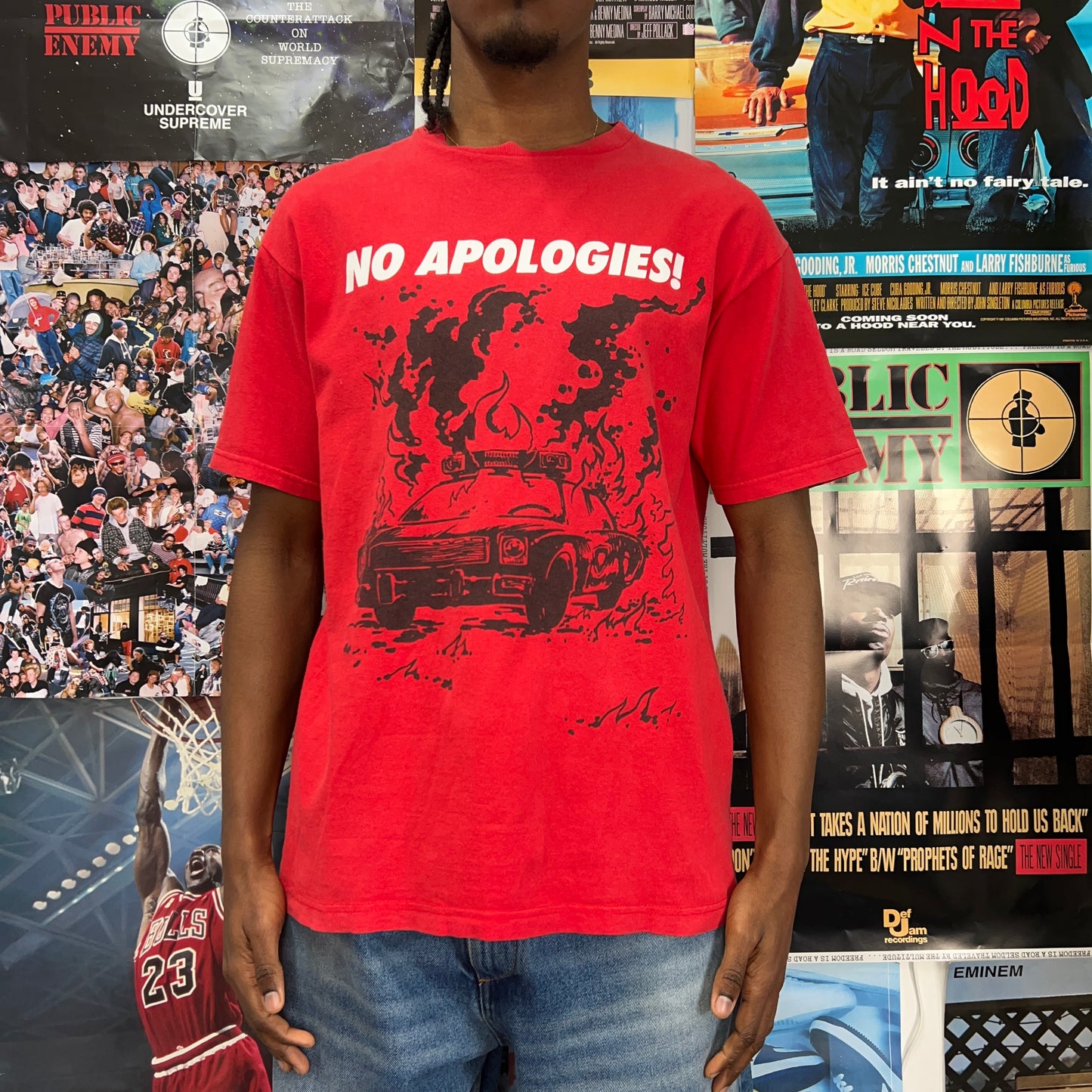 SUPREME 2009 NO APOLOGIES RED TEE