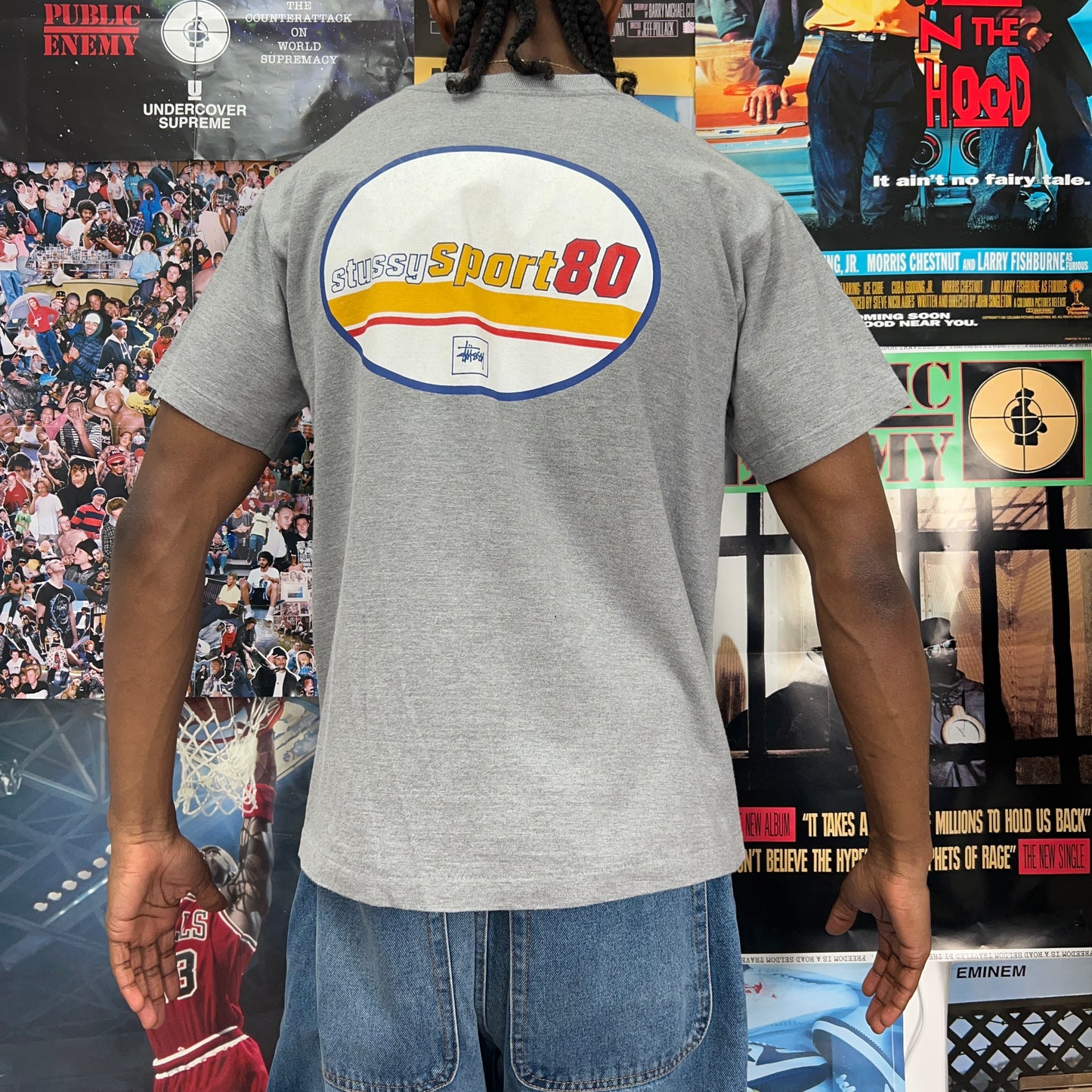 STUSSY SPORT 90s GREY TEE